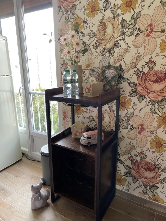 Rose Blossom Apartment In Paris Vanves Ngoại thất bức ảnh