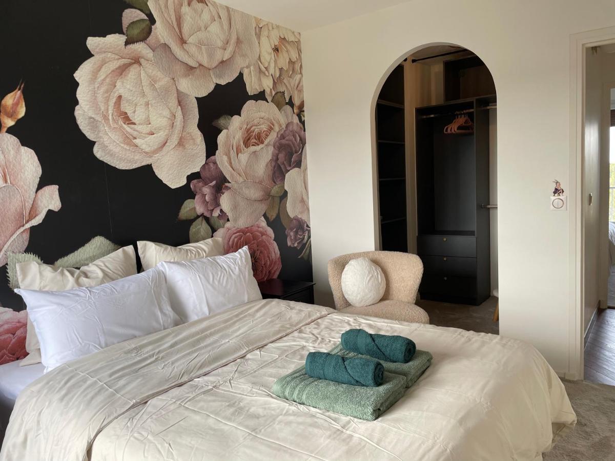 Rose Blossom Apartment In Paris Vanves Ngoại thất bức ảnh